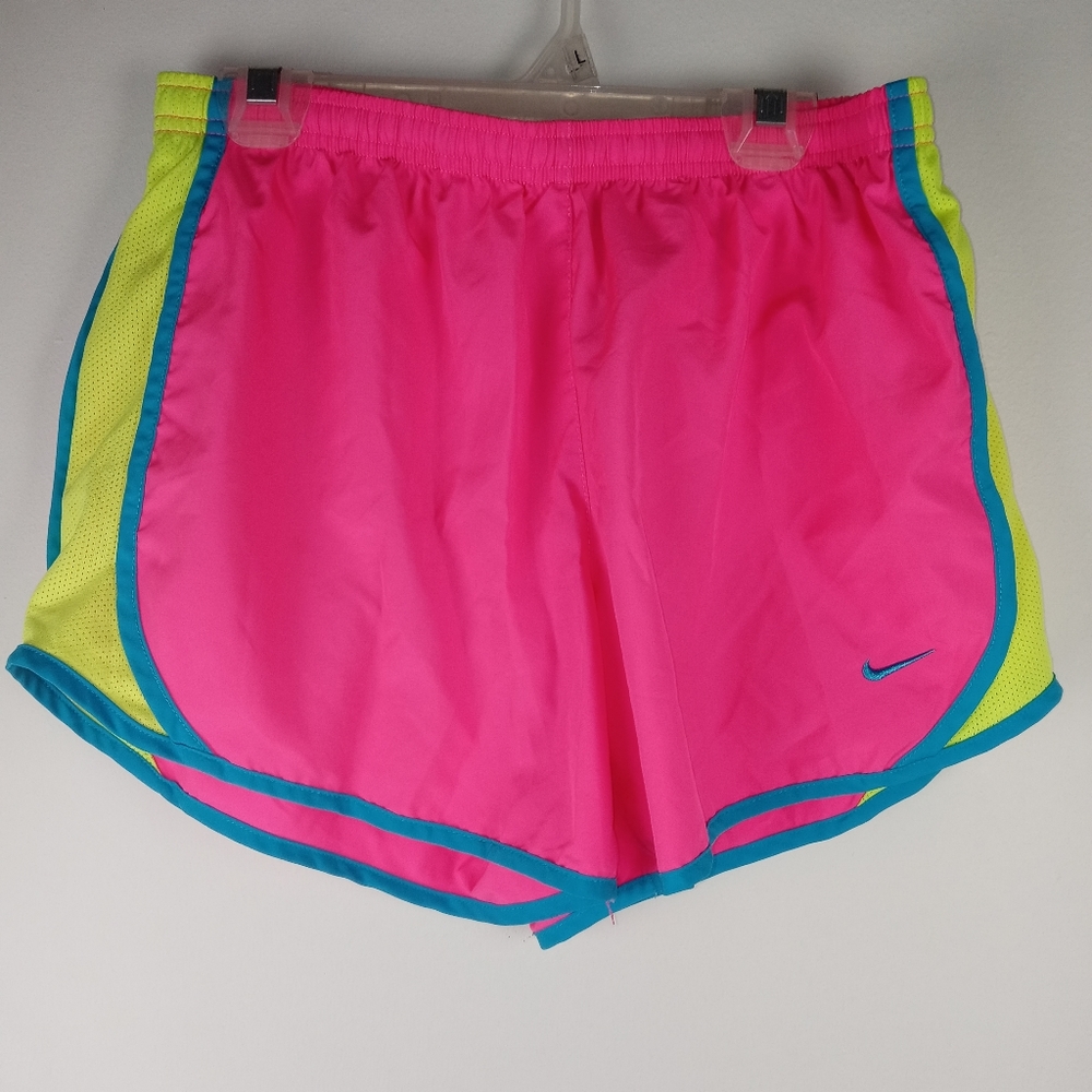 Kids Nike Shorts Size XL